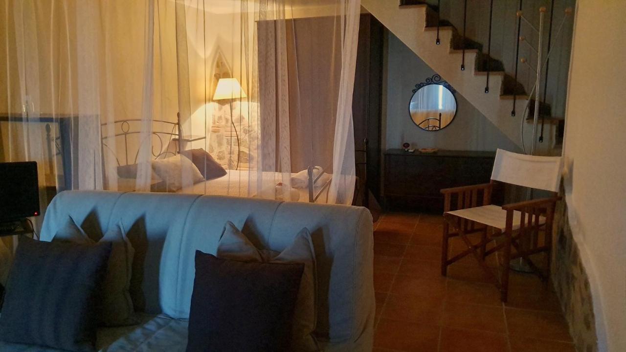Perla Del Borgo Appartamenti Santa Caterina dello Ionio Dış mekan fotoğraf